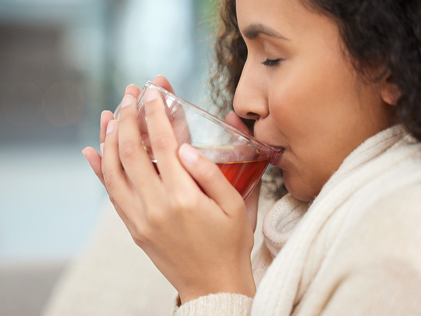 Zāļu tējas var lietot vienas pašas kā monoaugus, tomēr daudz efektīvāk ir dzert tēju maisījumus.