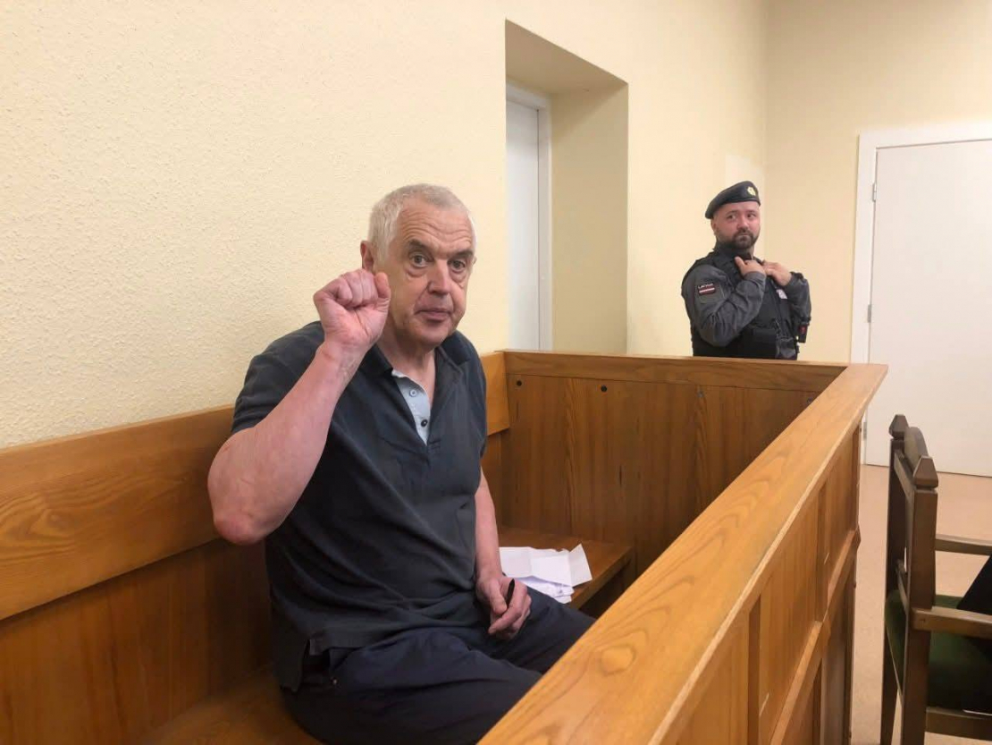 Aleksandrs Gapoņenko tiesas sēdē.