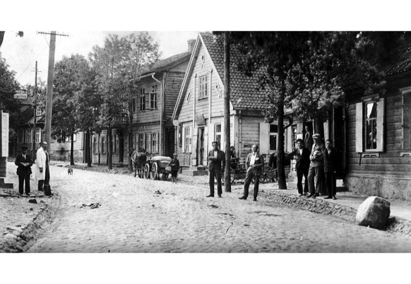 Sasmaka 20. gs. 20. gados.