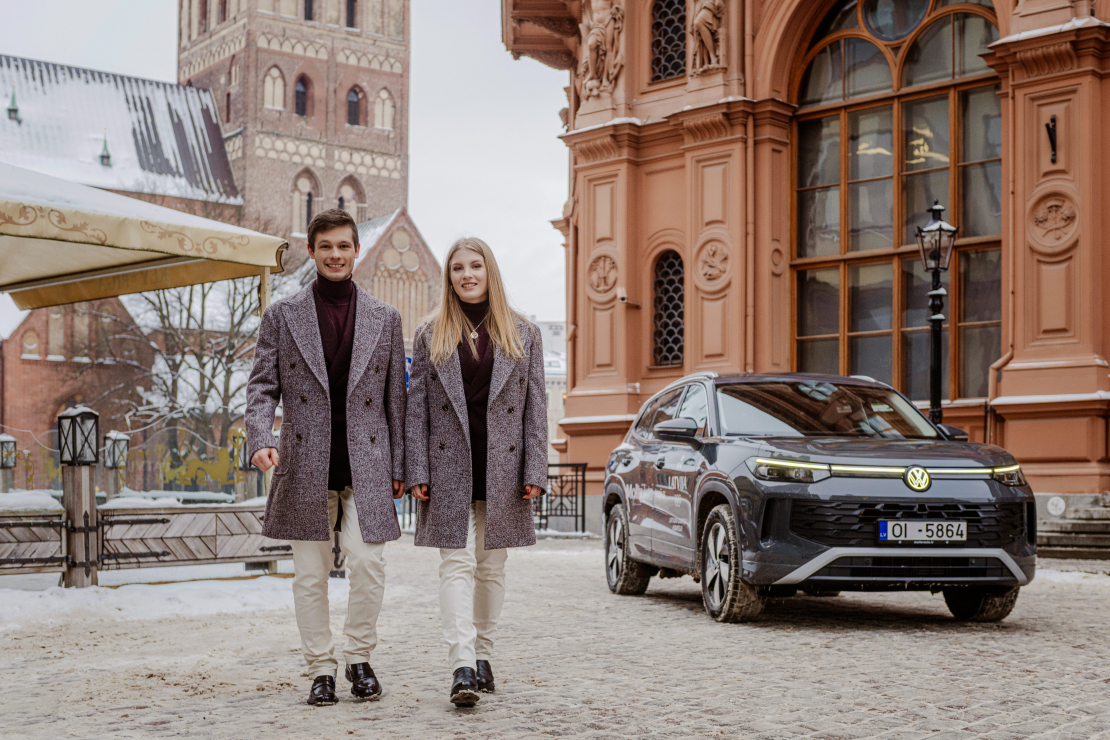 Latvijas sportistu un delegācijas svinīgie tērpi Milānas-Kortīnas 2026. gada Ziemas Olimpiskajām spēlēm.