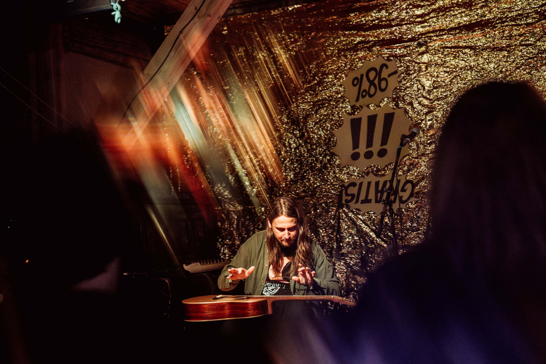 Grāmatas "Nekas man nepatīk" oficiālā atvēršana.