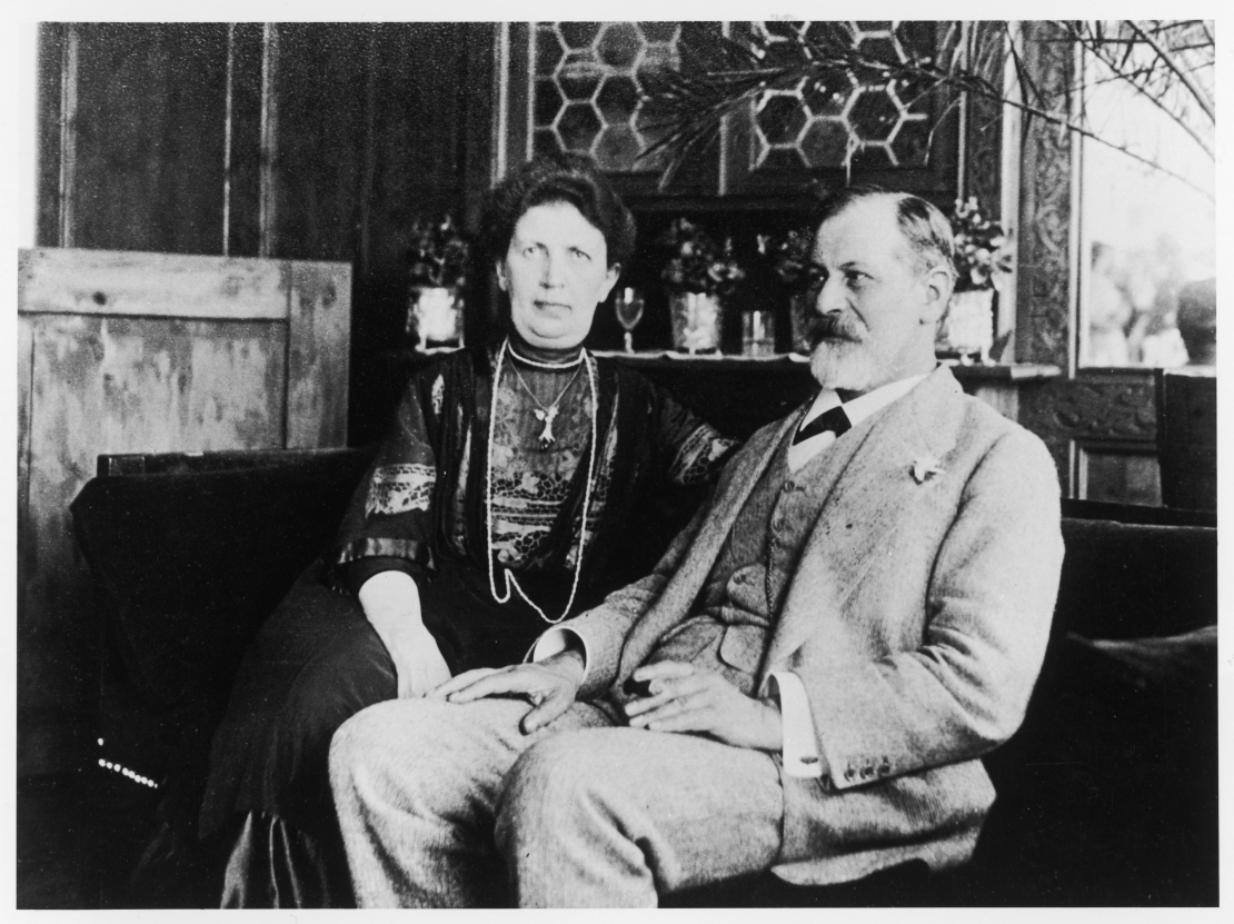 Zigmunds Freids ar sievu Martu viņu sudrabkāzu dienā, 1911. gada 14. septembrī.