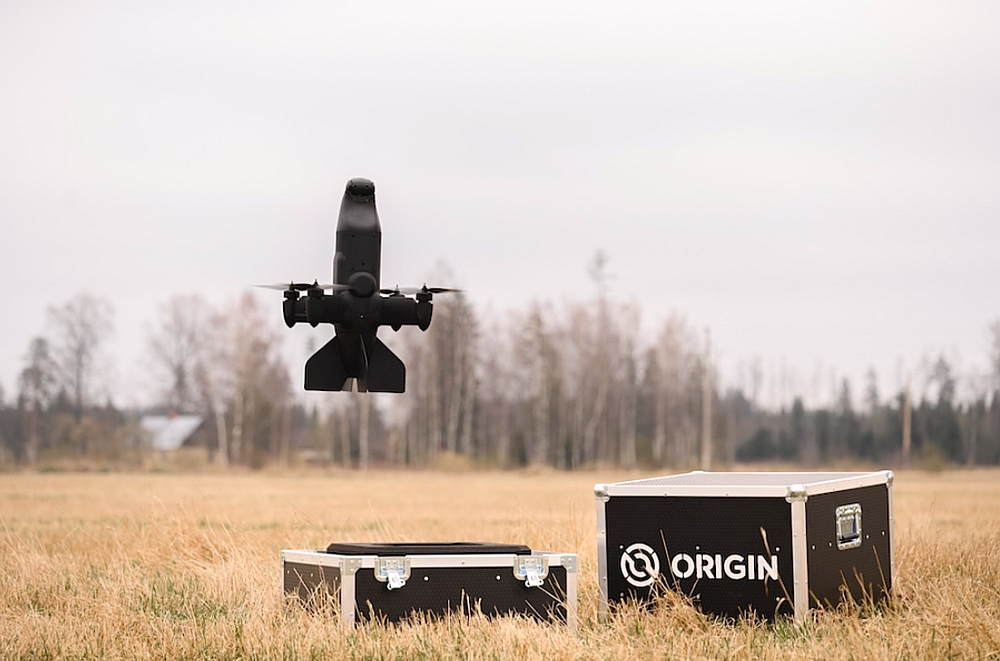 Par spīti tikai dažus gadus ilgai vēsturei, Latvijas dronu ražošanas uzņēmums "Origin" var lepoties ar jau diviem radītiem militāriem droniem.