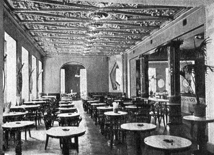 Švarca kafejnīcas viesu zāle 1926. gadā.
