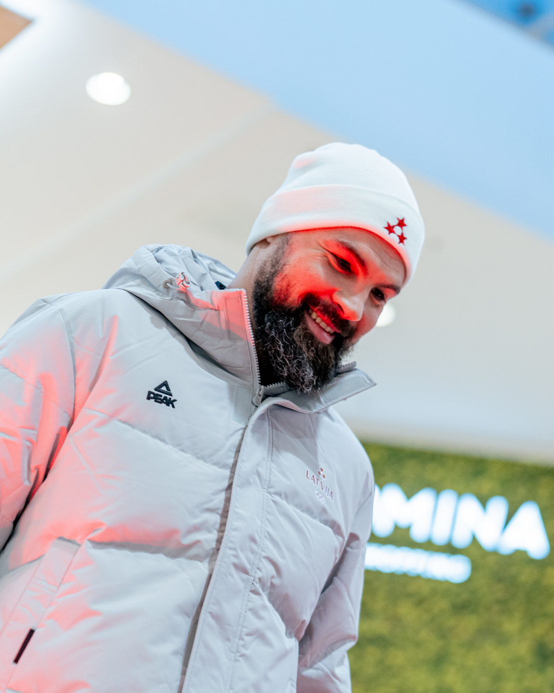 Kaspars Daugaviņš "Komanda Latvija" olimpisko tērpu demonstrācijā