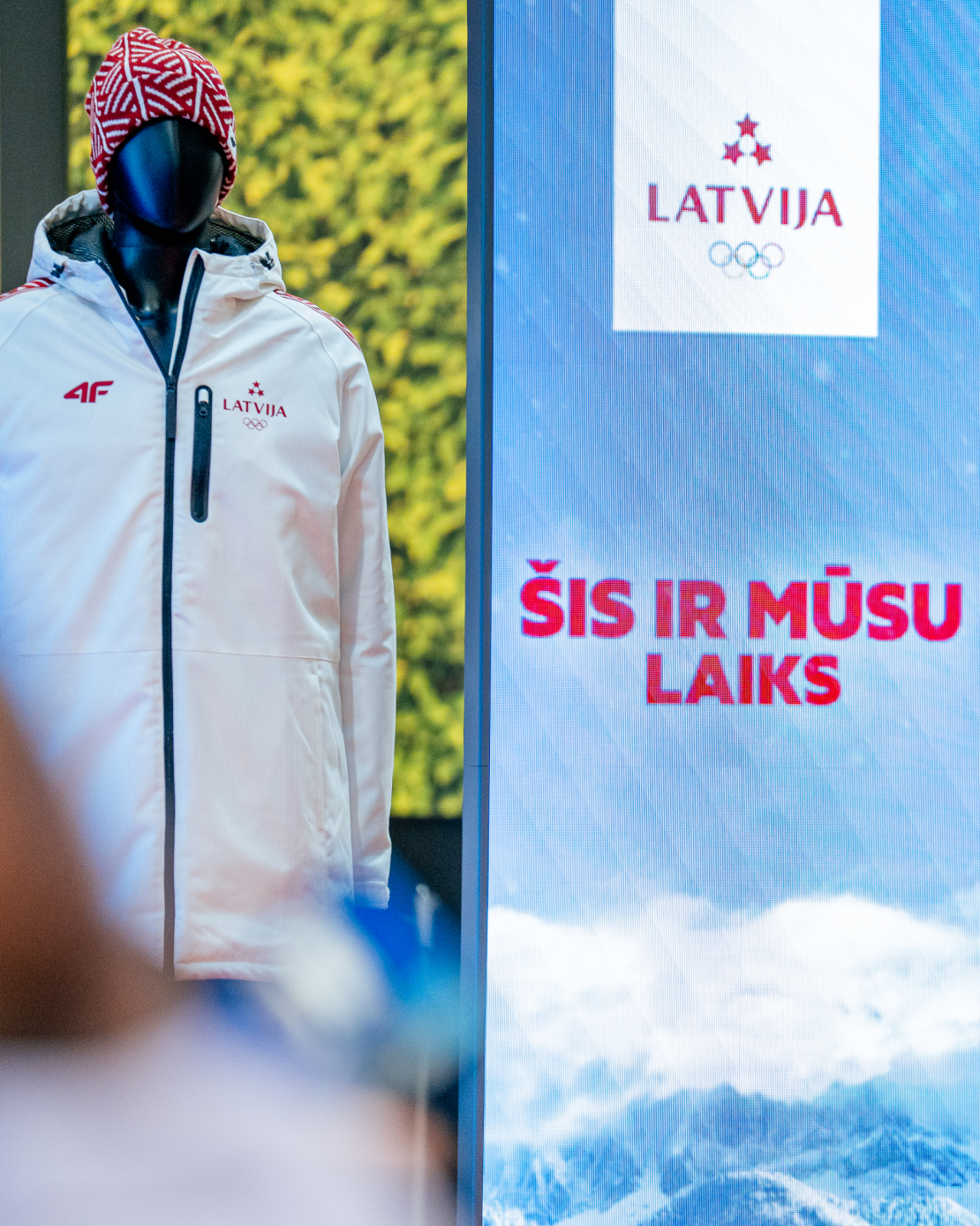 "Komanda Latvija" olimpisko tērpu demonstrācija.