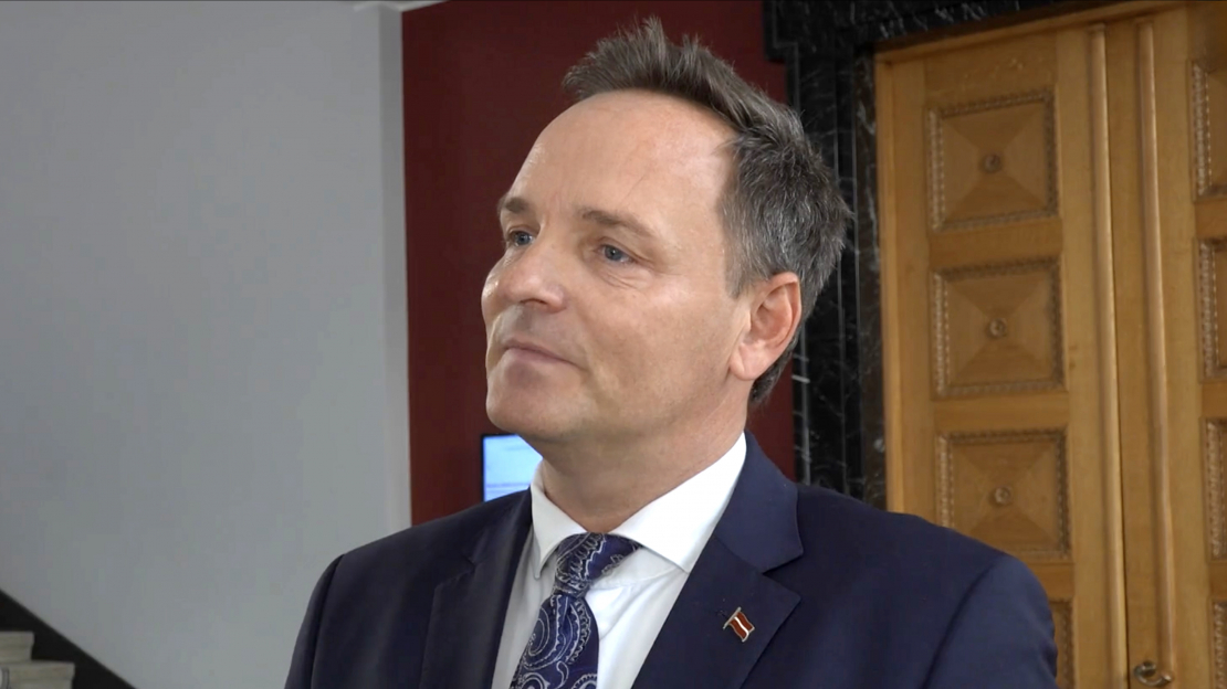 Raivis Kronbergs, Valsts kancelejas direktors.