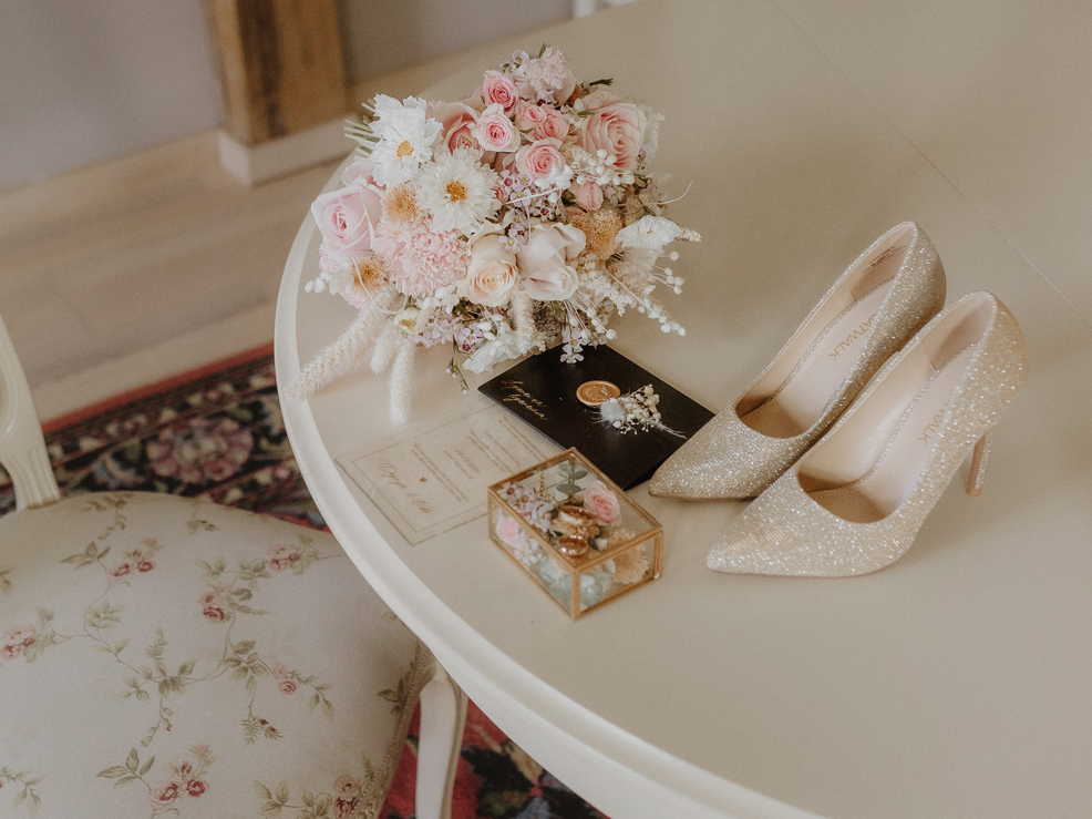 Kāzas. Janetas Jumtiņas attēls.