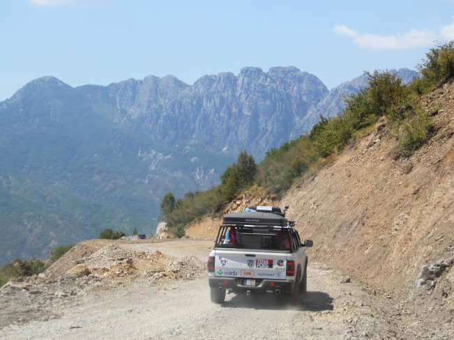 Ceļot bez robežām.