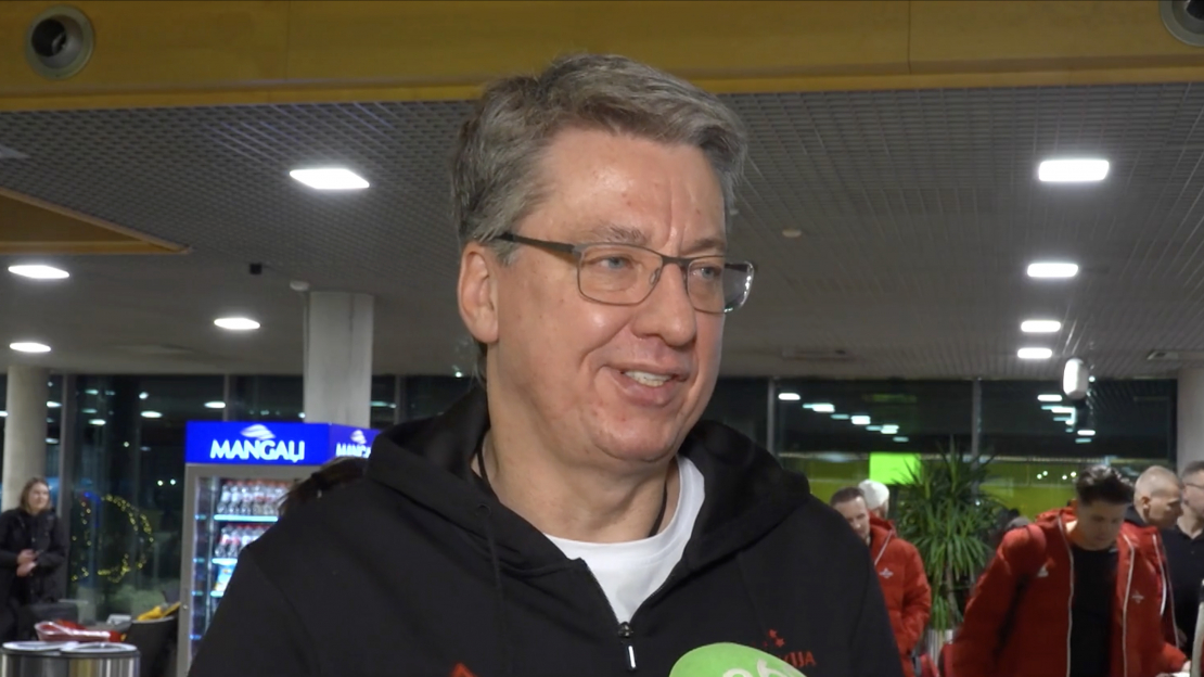 Harijs Vītoliņš, Latvijas hokeja izlases galvenais treneris.