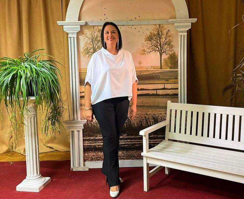 Kandavas un Valdeķu kultūras namu vadītāja Kristīne.