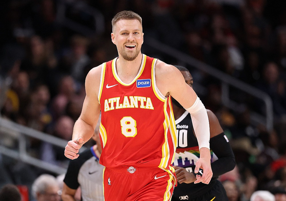 Kristaps Porziņģis Atlantas "Hawks" kreklā dažādu veselības likstu dēļ piedalījās vien 16 spēlēs, kurās guva vidēji 17,1 punktu un izcīnīja 5,1 atlēkušo bumbu zem groziem.