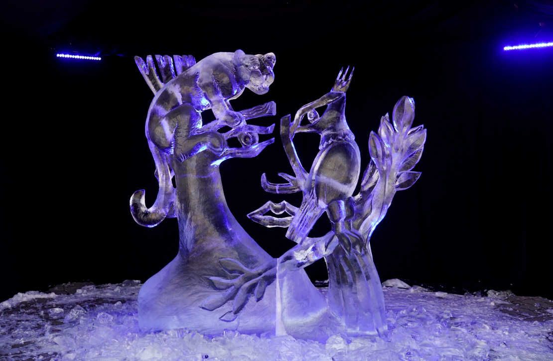 Starptautiskais ledus skulptūru festivāls.