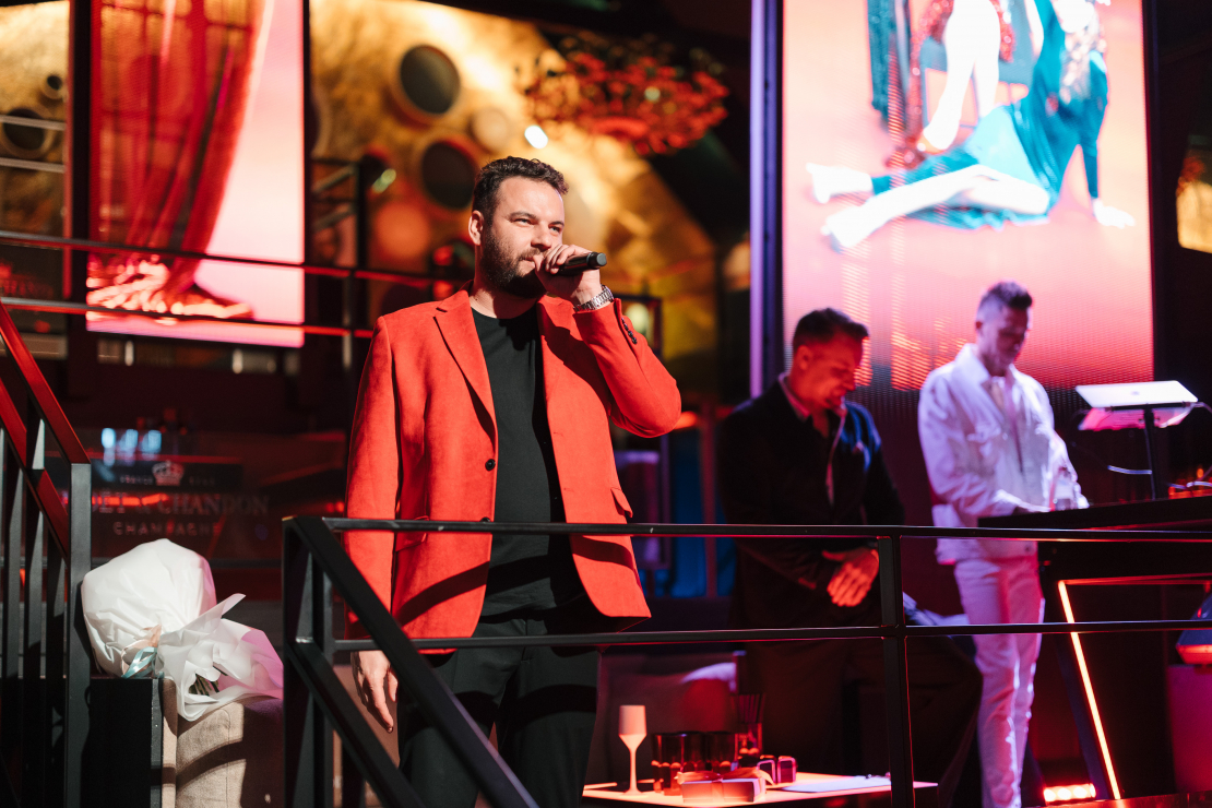 Seriāla "Mīļākās" pirmizrādes svinības.