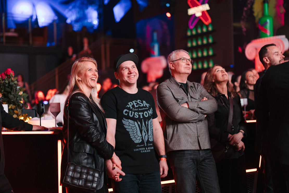 Seriāla "Mīļākās" pirmizrādes svinības.