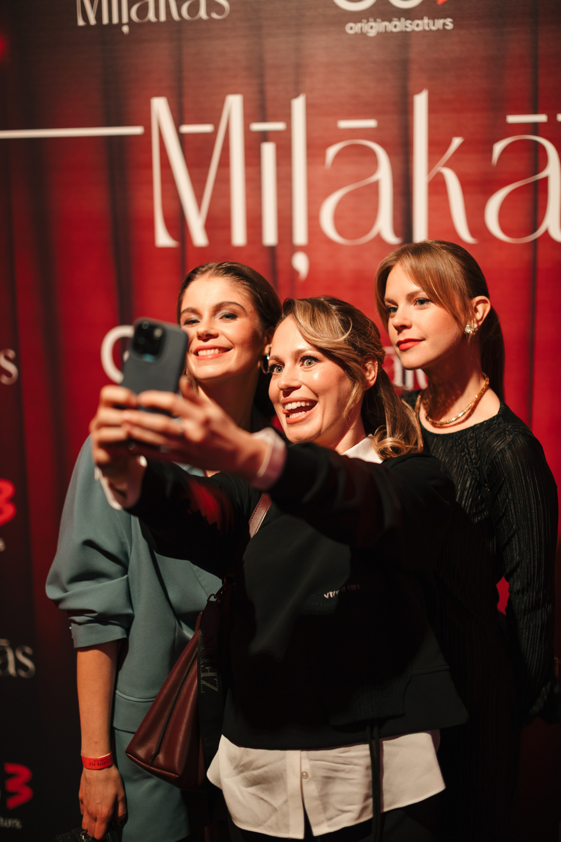 Seriāla "Mīļākās" pirmizrādes svinības.