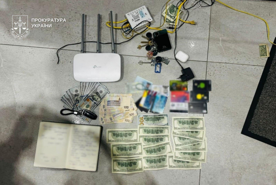 Dņipro izjaukts investīciju krāpnieku zvanu tīkls.