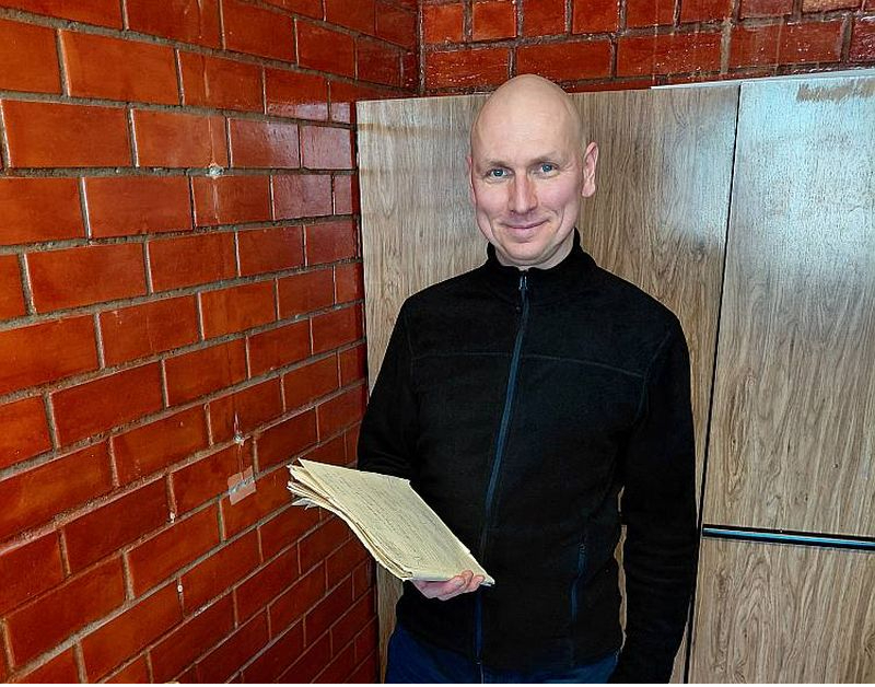 Gints Zelmenis stāsta, ka padomju laika psihiatru slēdzienos par režīma politisko pretinieku "nenormālību" pusi atzinumu tekstu bieži aizņem pacienta politisko uzskatu apraksts.