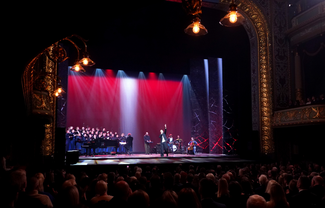 Grupa "The Sound Poets" un koris "Maska" uzstājas fonda "Uzņēmēji mieram" organizētā Ukrainas atbalstam veltītā koncertā "Palīdzi izvest Ukrainas aizstāvjus no nāves" Latvijas Nacionālajā operā un baletā.