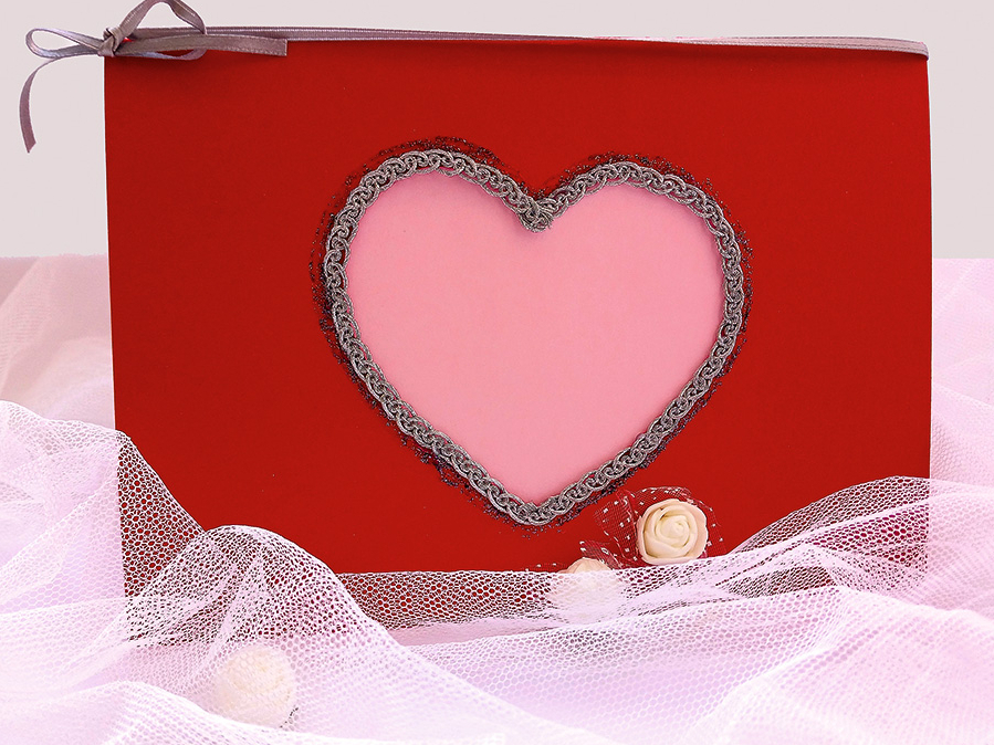 Apsveikuma kartīte.