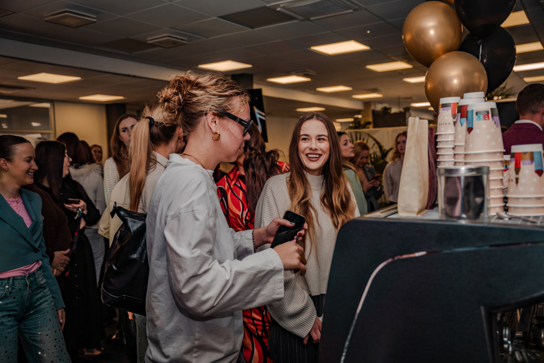 Ieskandina šova "Koru kari" jauno sezonu.