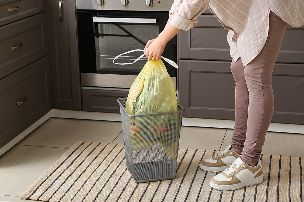 Lai arī Latvija ir starp tām Eiropas valstīm, kurām atkritumu apsaimniekošana veicas labi, darāmā vēl pietiek – nākamais solis ir paplašināt dalīto vākšanu, attīstīt tehnoloģijas un iesaistīt sabiedrību vēl aktīvākā šķirošanā.