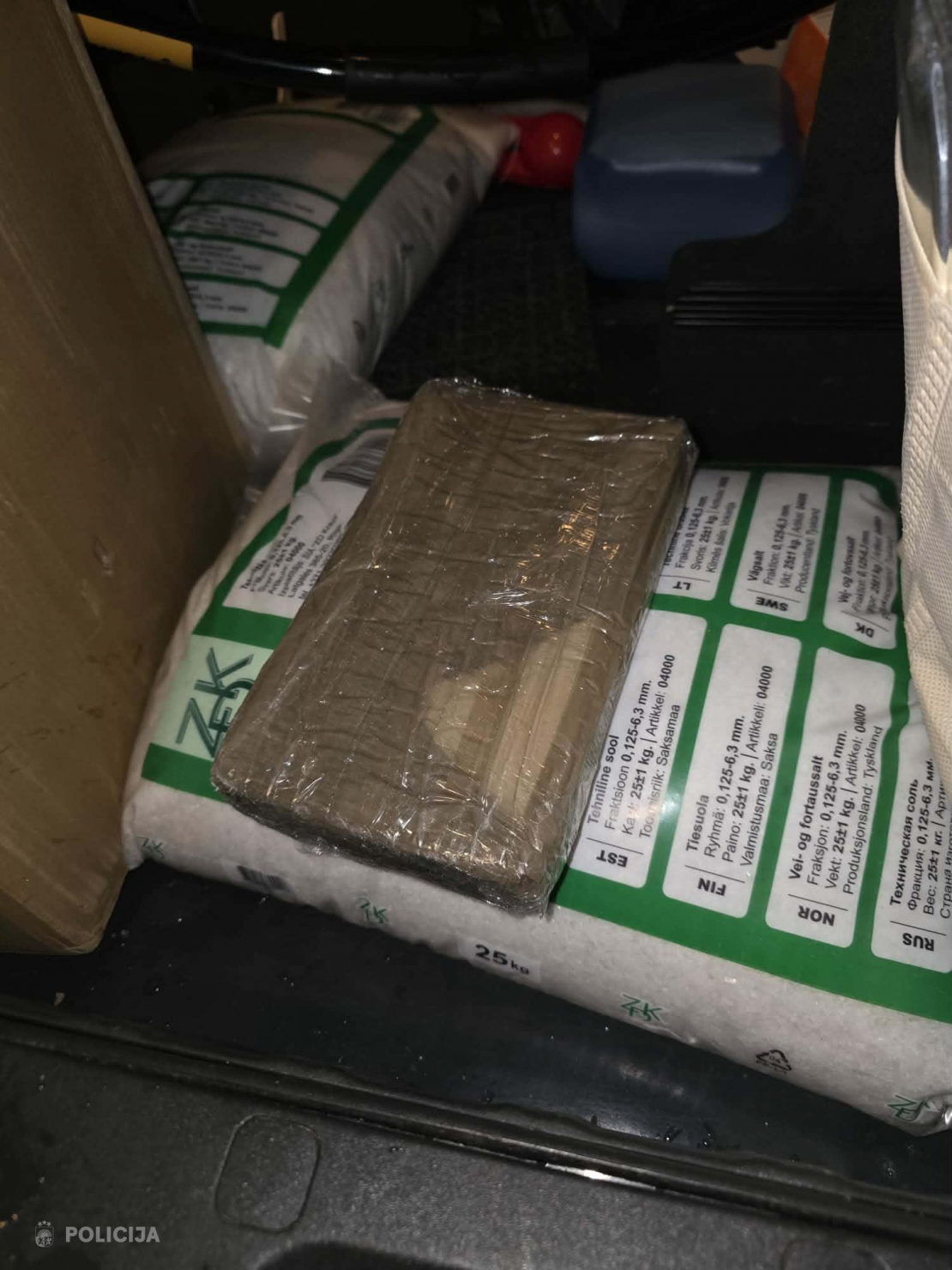 Kratīšanās izņem vairāk nekā 25 kilogramus narkotiku.