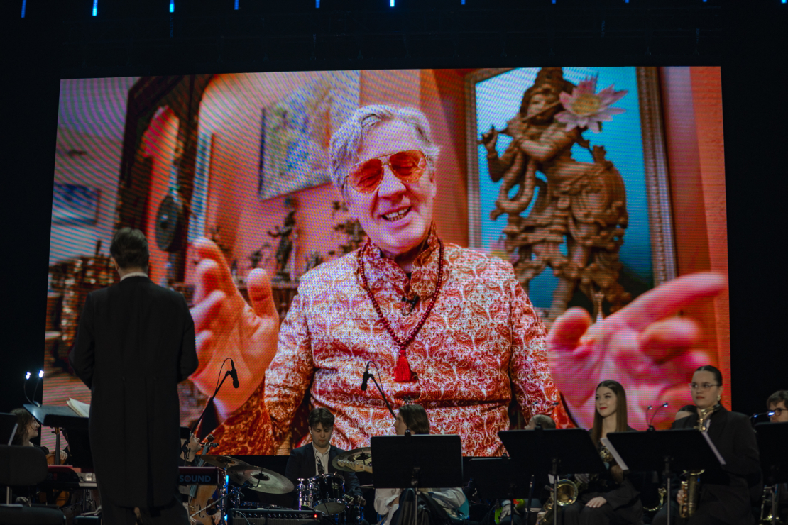 “Zelta mikrofona” ceremonijā noskaidroti laureāti 20 kategorijās. Fredis.