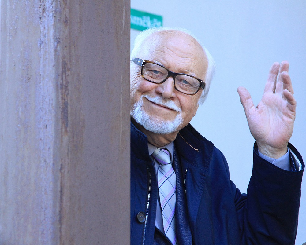 "Kino mani ievirzīja liktenis, un es tam esmu ļāvies..." savulaik intervijā teica Jānis Streičs.