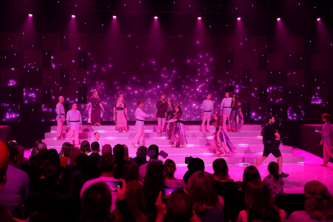 "Koru kari" jaunās sezonas pirmā tiešraide.