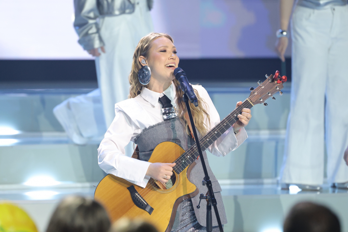 "Koru kari" jaunās sezonas pirmā tiešraide.