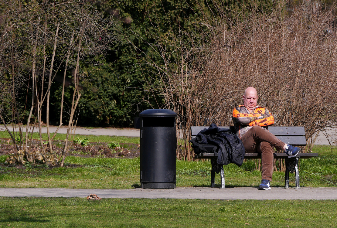 Vīrietis Vērmanes dārzā.