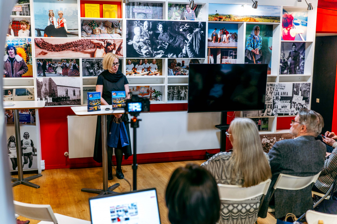 Grāmatas "Latvieši Zviedrijā. Raksti, stāsti, atmiņas" atvēršanas pasākums.