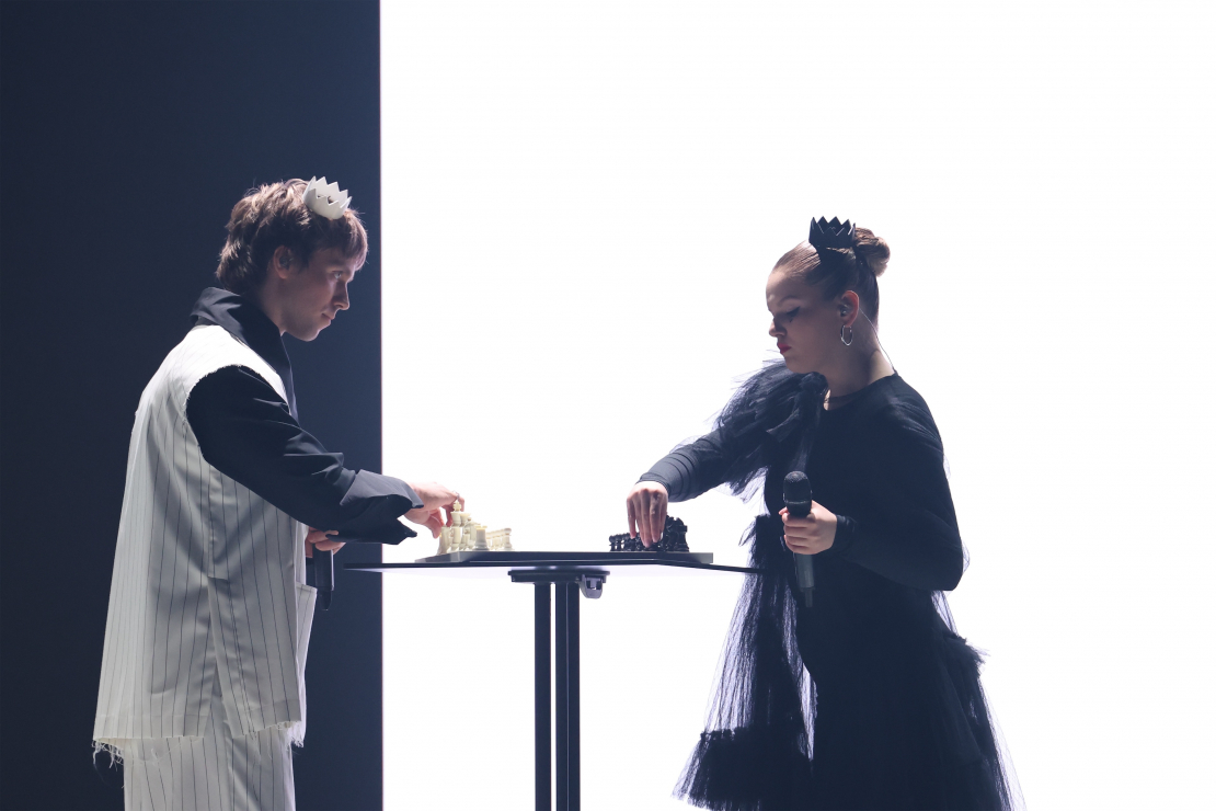 Muzikālā šova "Koru kari" 2. tiešraide.