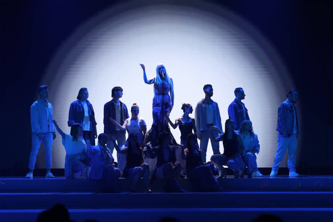 Muzikālā šova "Koru kari" 2. tiešraide.