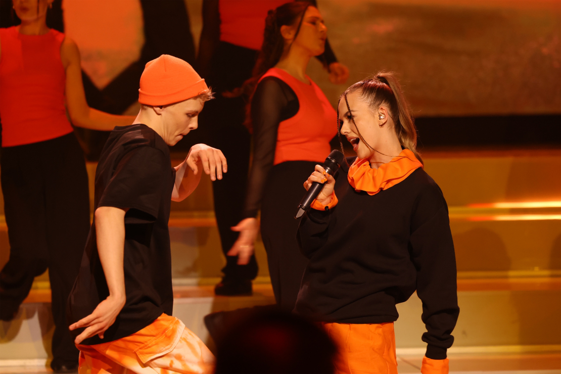 Muzikālā šova "Koru kari" 2. tiešraide.