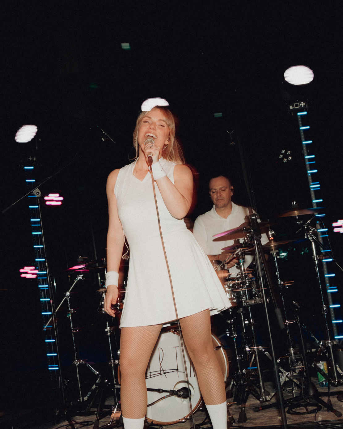 Martas jaunā albuma "Wrong Woman (According to the Rule Book)" prezentācija.