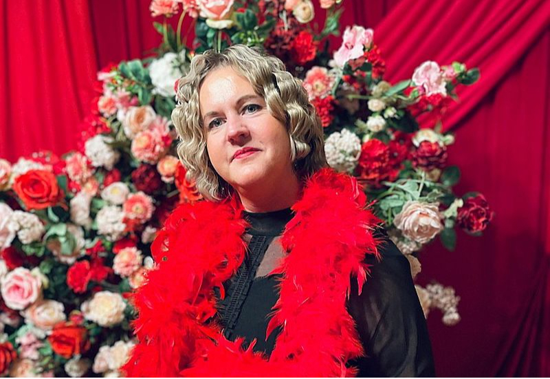 Auces pilsētas kultūras nama direktore Mārīte Matveja.