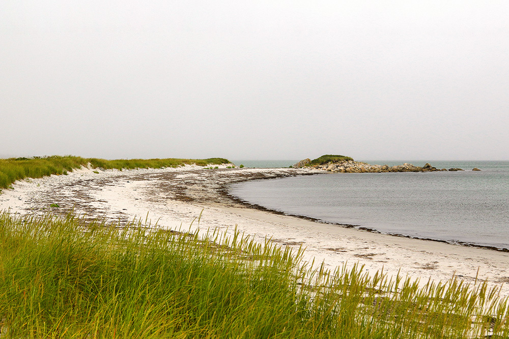 Pludmale pie Klempointas, Keipseiblas sala, Jaunskotija.
