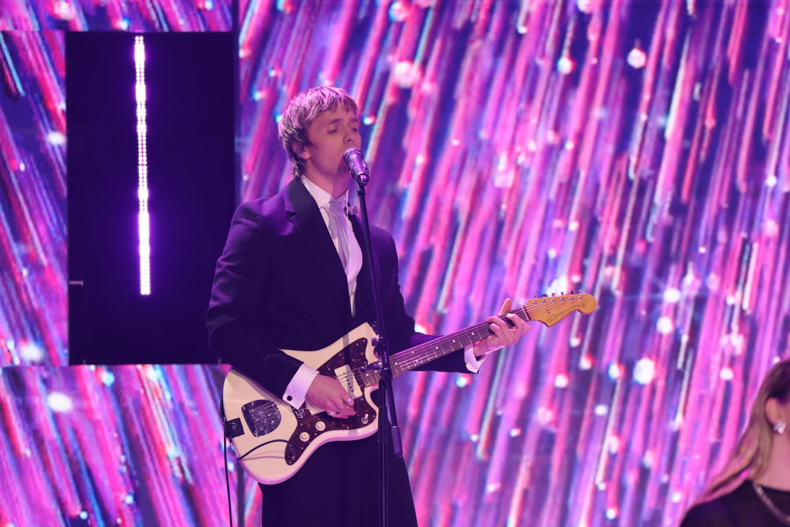 Muzikālā šova "Koru kari" trešā tiešraide.