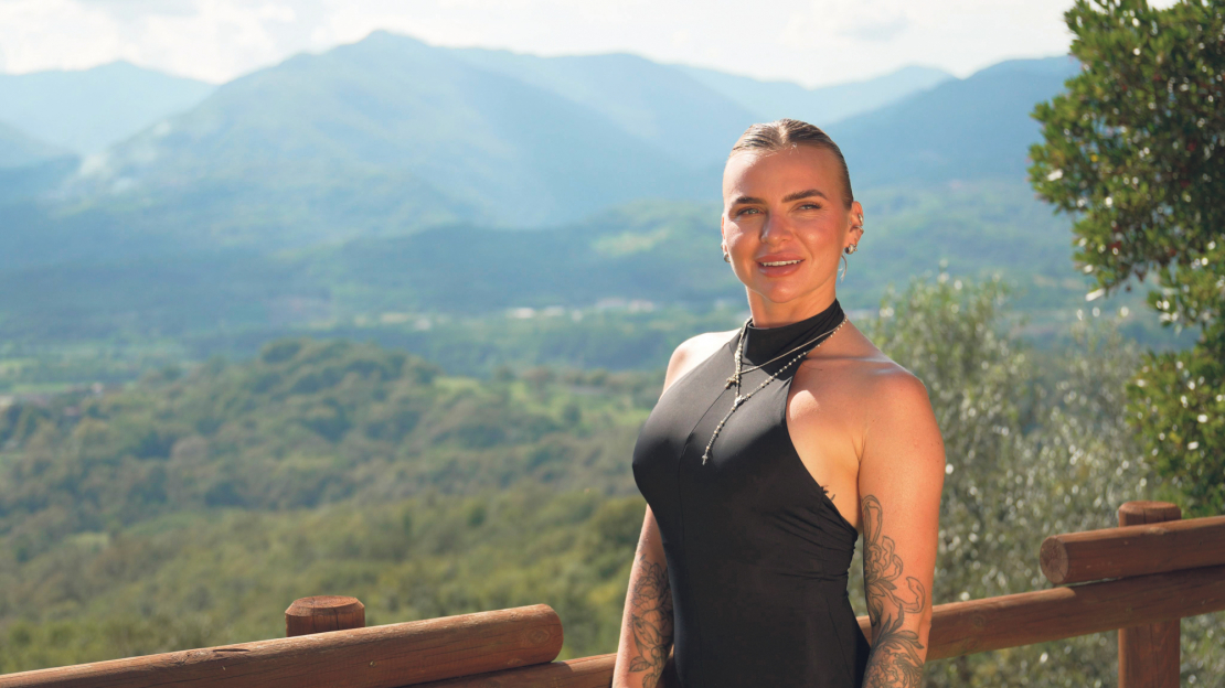 "Intrigu villas" Elīna.