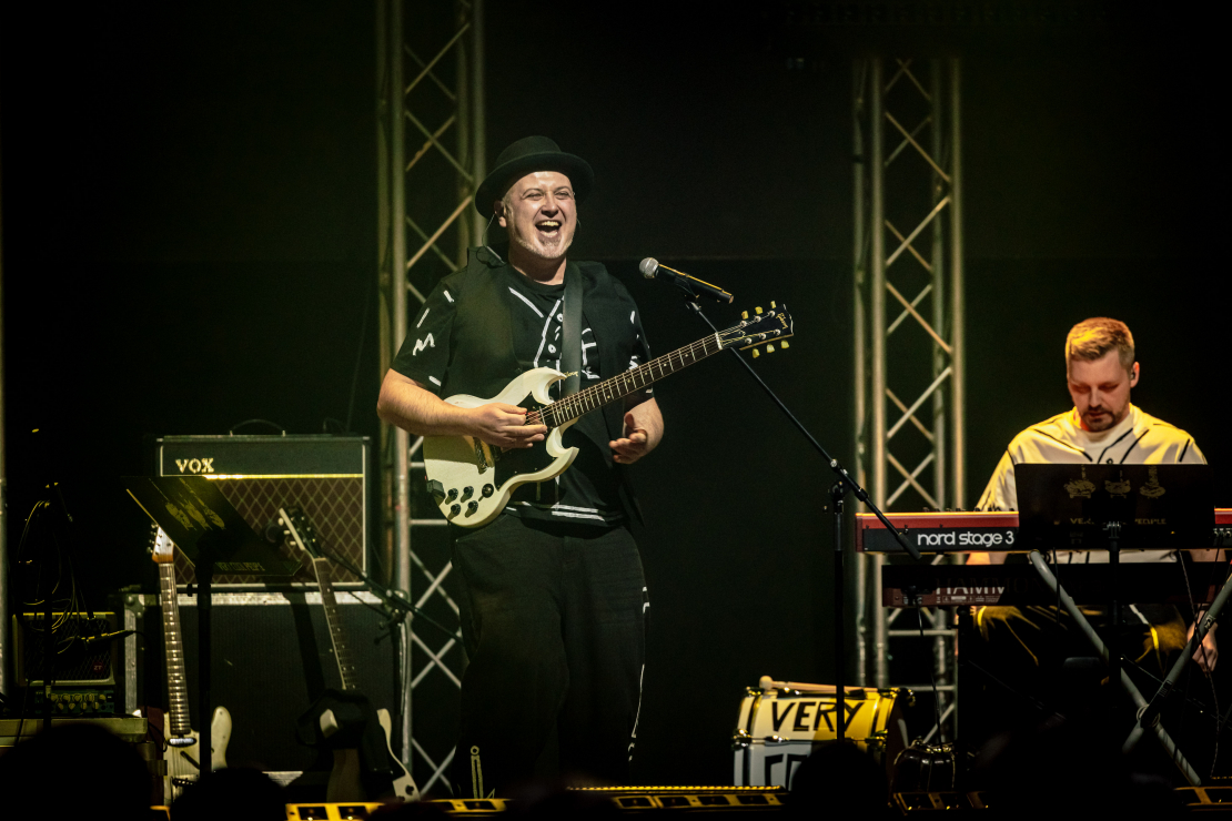 "Very Cool People" Lielākais Mazkoncerts.