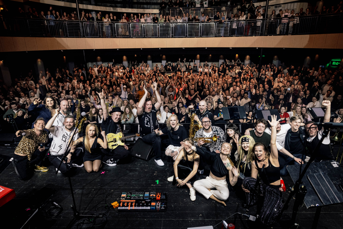 "Very Cool People" Lielākais Mazkoncerts.