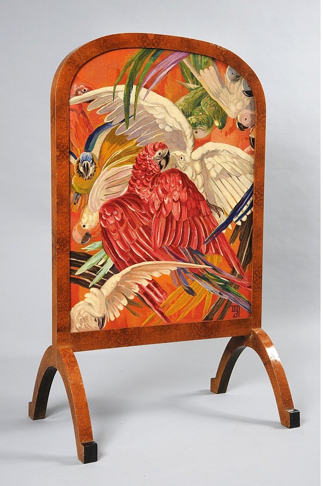 Leoneto Kapiello (1875–1942), Fransiss Žordēns (1876–1958). "Papagaiļi". Kamīna aizsargs. 1925. Vilna, koks. "Mobilier national" kolekcija.