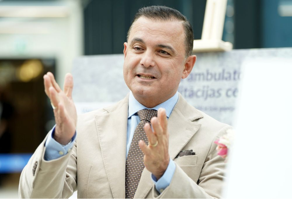 Veselības ministrs Hosams Abu Meri. 