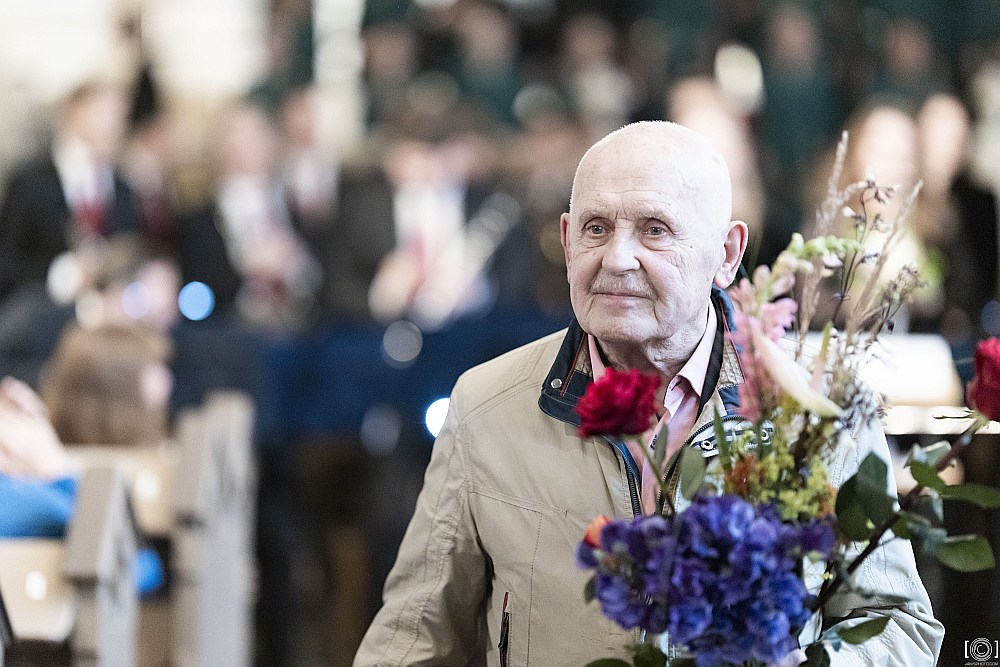 Lielajā Piektdienā plkst. 17 Rīgas Sv. Jāņa baznīcā izskanēs orķestra "Rīga" koncerts, kura programmā – Viļņa Šmīdberga kompozīcijas "Tēvam" pirmatskaņojums.