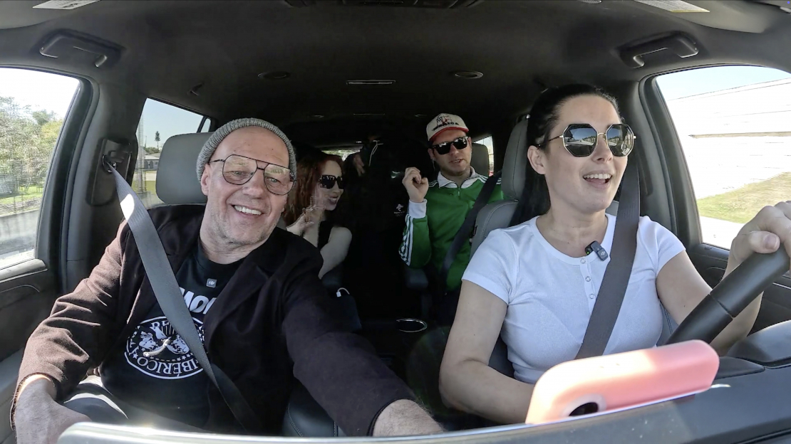 “Četri uz koferiem” Maiami.