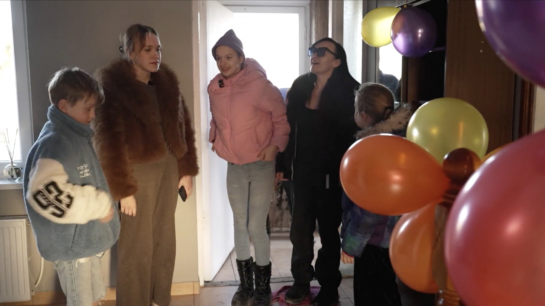 Bindri jaunajās mājās.