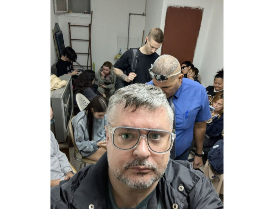 Frederiks Ozols nelielajā patvertnē.