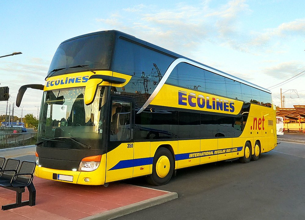 "Ecolines" turpināšot nodrošināt starptautiskos pasažieru pārvadājumus – uz kaimiņvalstīm, kā arī Amsterdamu, Berlīni un Prāgu. Uzņēmuma autobusu parkā ir vairāk nekā 200 autobusu.